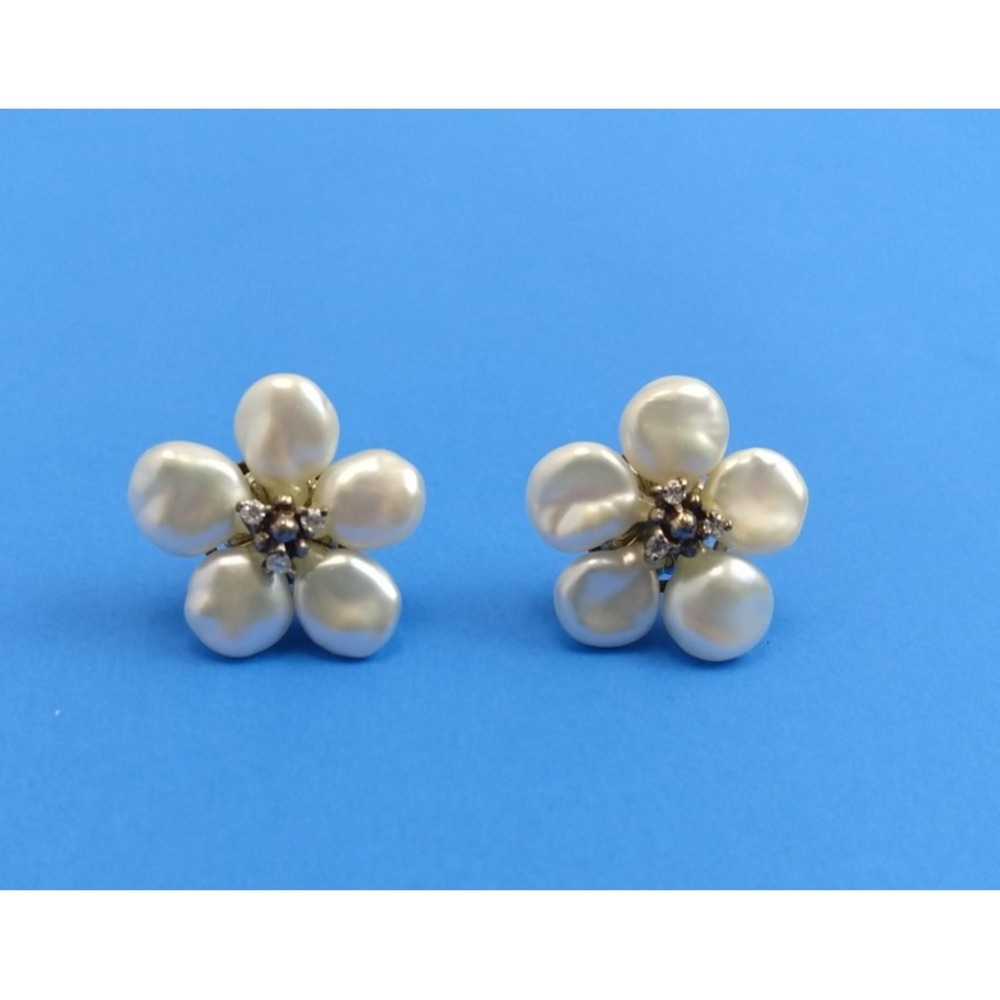 Sterling Silver 925 Genuine Pearl Flower Shaped Stud Earrings